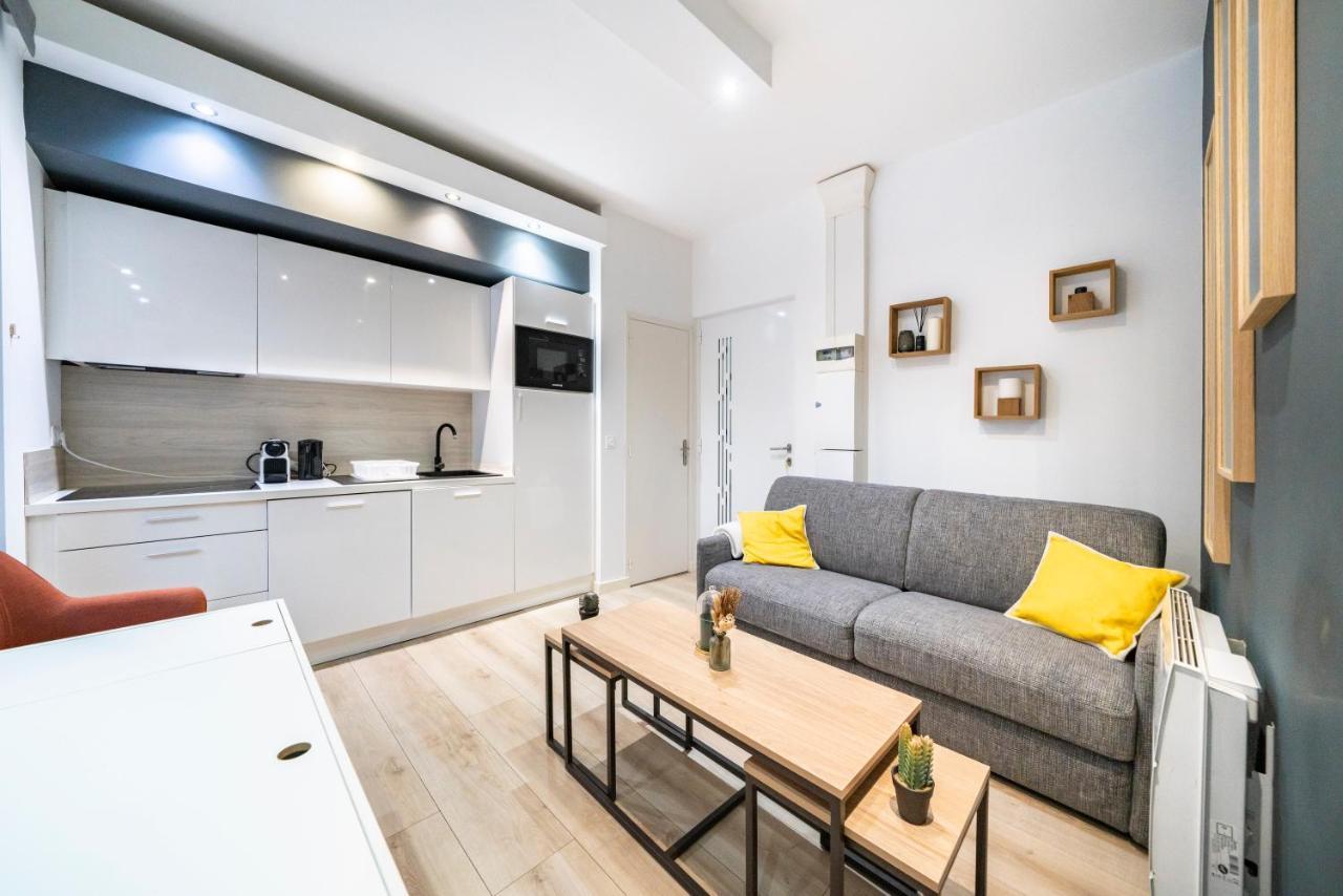 Frontiere De Monaco - Appartement Neuf - Am Бюсолей Екстериор снимка