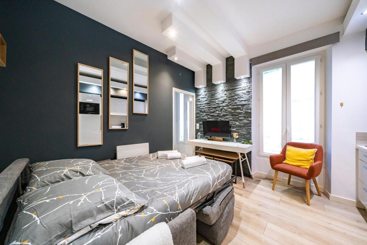 Frontiere De Monaco - Appartement Neuf - Am Бюсолей Екстериор снимка