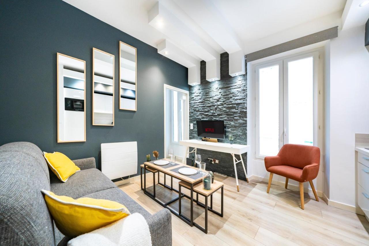 Frontiere De Monaco - Appartement Neuf - Am Бюсолей Екстериор снимка